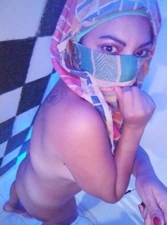 Real Horny Arab Wife In Hijab Nudes Pussy Naked Selfies Pics Xhamster