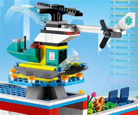 Игрален комплект конструктор ЛЕГО City 60330 - Болница | КОМСЕД