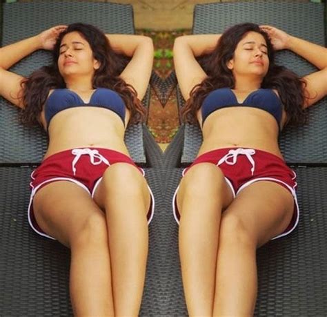 Poonam Bajwa Hot Beautiful Snaps Cinemaicon