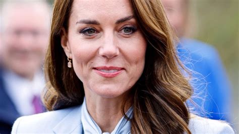 Pal Cio De Kensington Se Pronuncia Ap S Rumores Sobre A Sa De De Kate