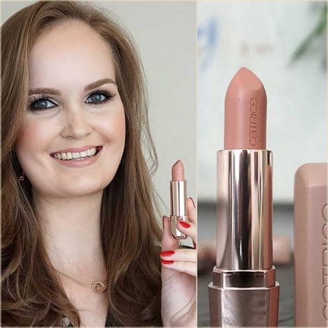 Губная помада Catrice Full Satin Nude