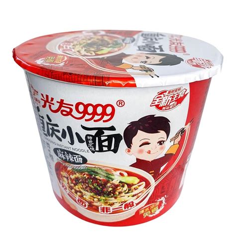 Chongqing Snabbnudlar Sichuan Spicy Hot Bowl Drakfrukt Se