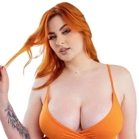 Huge Tit And Massive Ass Redhead Abigaiil Morris Is A Complete Nympho Xhamster