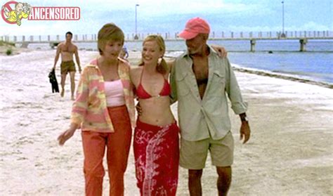 Naked Samantha Mathis In The Punisher