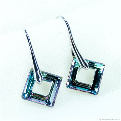 Серьги крючки с кристаллами Swarovski – купить онлайн на Ярмарке ...