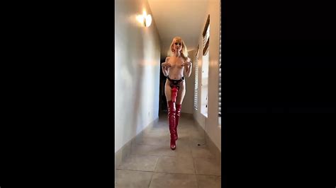 Free Nylon Mistress Porn Videos XHamster