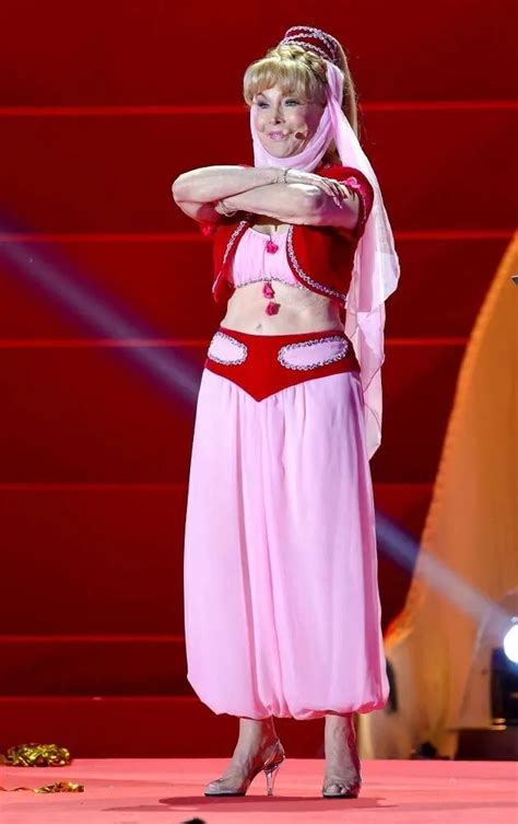 Barbara Eden Sexy And Hot Bikini Pictures Inbloon