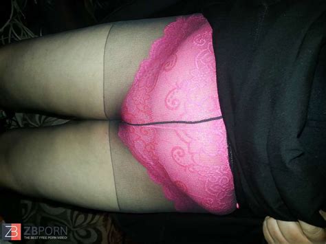 Plumper Wifey Upskirt Stockings And Thongs ZB Porn