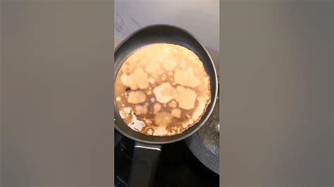 Готовим блины.Хорошая сковородка #едаялюблютебя #смешныемоменты #смешно ...