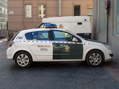 Guardia Civil Opel Astra Emergencias Zgz Flickr