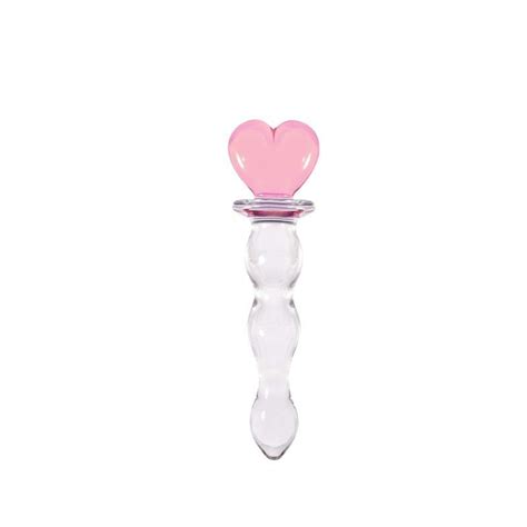 Crystal Heart Of Glass ~ A Sensuously Shaped Wand Play And Pleasure