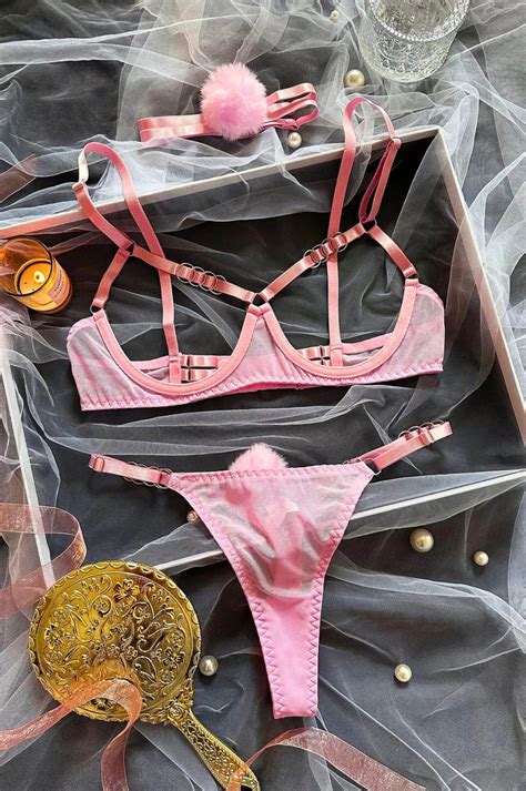 Floral Embroidery Lingerie Set