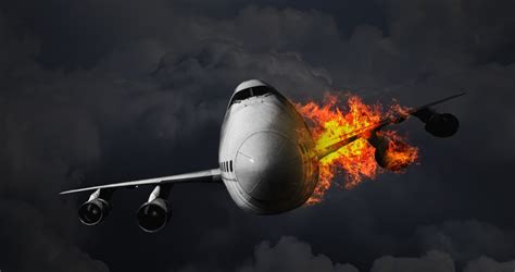 Terrifying Simulation Shows Why You Should Brace For Impact In A Plane ...