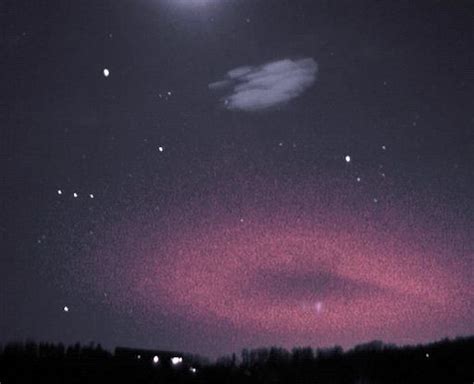 Giant ‘elve Appears Over Europe