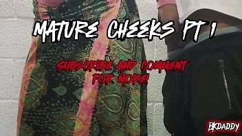 Mature Ebony Pounded In Staircase Xvideos