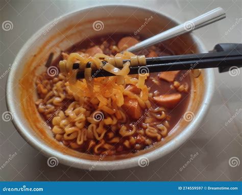 Hot Spicy Ramyeon With Sausage Stock Image Image Of Chopsticks Spoon 274559597