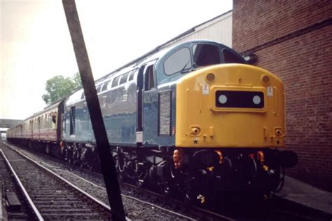 35mm Slide Br British Rail Diesel Loco Class 40 40012 Scarborough 1982 Original £13 00 Picclick Uk