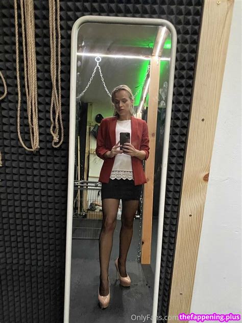 Lady Annabelle LadyAnnabelle666 LadyAnnabelle9 Ladyannabelle Nude OnlyFans Photo 22