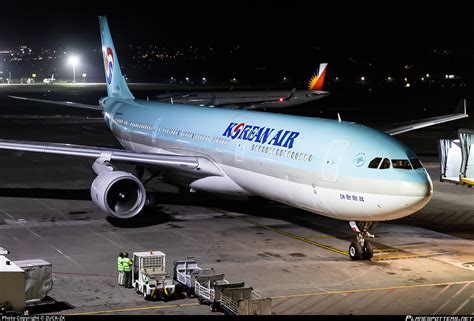 Hl Korean Air Airbus A Photo By Zuck Zx Id