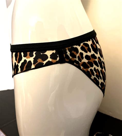 Vintage Vanity Fair Bikini Panties Baby Doll All Nylo Gem