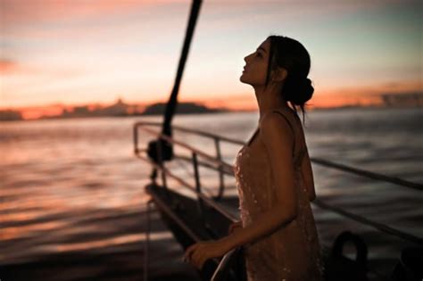 Ng C P Ch L Nhi T Ba Ch Di N Bikini C Ng P Nh Ti N N Ch Ng C N H B O V N Quy N R