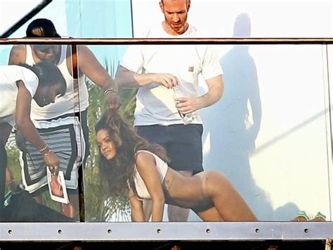 Thefappening Rihanna Nude Photos The Fappening