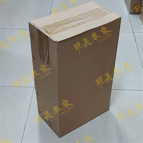 倉底發現全新啡盒未開 HOT TOYS MMS Terminator Salvation 未來戰士 JOHN CONNOR 興趣及遊戲 玩具 遊戲類 Carousell