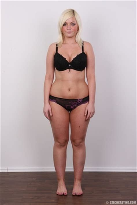 Curvy Blonde With Sexy Wide Hips Ass And Big Round Boob XXX Dessert