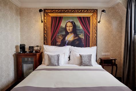 The Stepmom-Hotel-Bed Mystery: Uncovered! Image 1