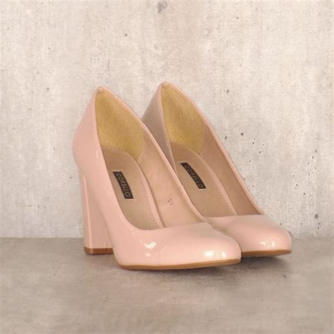 Scarpin Nude Envernizado Sapato Feminino Corello Usado Enjoei