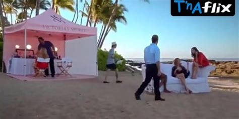 Behati Prinsloo Bikini Scene In Hawaii Five Tnaflix