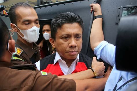 Akhirnya Ferdy Sambo Minta Maaf Ke Orang Tua Brigadir Yosua Jawa Pos