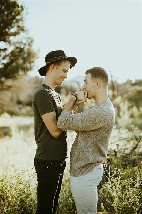 Prescott Arizona Couples Photoshoot Couple Photoshoot Poses Cute Gay Couples Couple