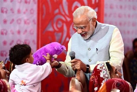 These cute pictures prove Narendra Modi is every child’s favourite