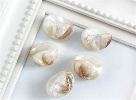 Как подобрать камни по имени и дате рождения