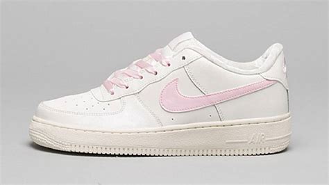 Millennial Pink Transforms Nikes Air Force 1 With Adorable Results The Sole Supplier