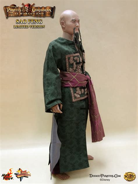 Hot Toys MMS 44 POTC 3 At Worlds End Captain Sao Feng Limited Version Hot Toys Complete