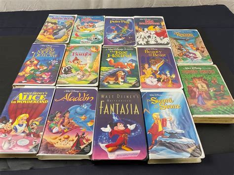 vintage disney  vhs tapes  original clamshell cases  black