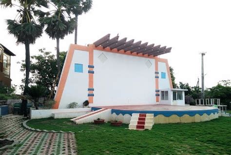 Sea Breeze Beach Resorts 𝗕𝗢𝗢𝗞 Chirala Resort