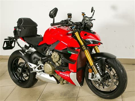 Купить б у Ducati Streetfighter V инжектор передач в Москве красный naked bike года на