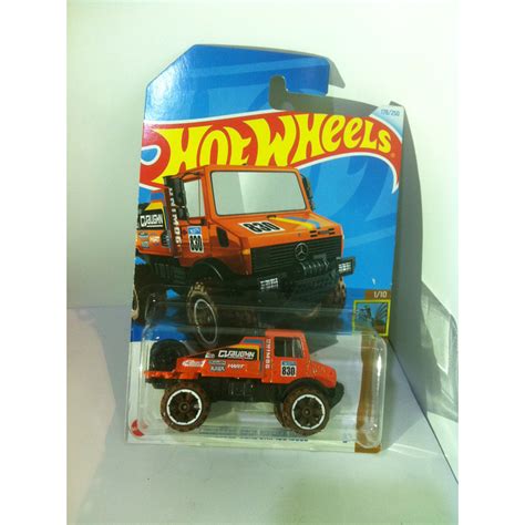 Hot Wheels Hw Dirt Mini Collection Mercedes Benz Unimog L Orange By Mattel
