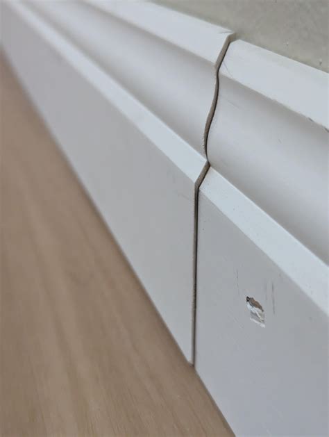 Terrible skirting board : r/AusRenovation