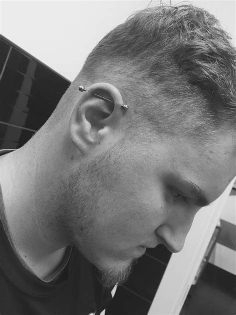 how to clean a scaffold piercing