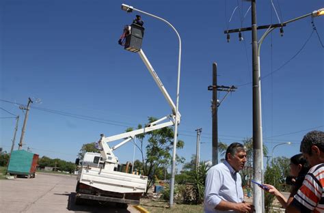 Avanzan las obras de mejoramiento del alumbrado público en la ciudad de