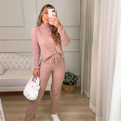 Conjunto de calça e blusa em tricot mousse canelado nude Madame Ninna