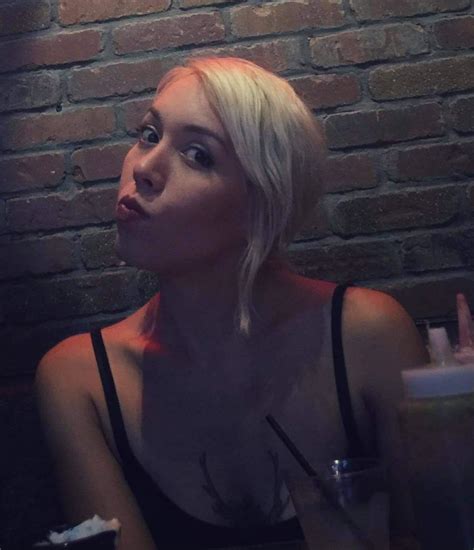 Feeding Her Nudes For Horny Perverts To Enjoy Telegram SluggerFreelance Scrolller