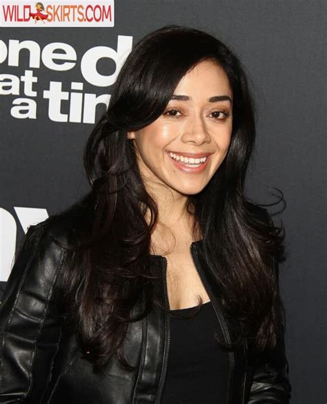 Aimee Garcia Aimeegarcia Realz Mexicancurls Nude Onlyfans