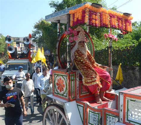 Grand Shobha Yatra Of Lord Vishwakarma Taken Out Daily Excelsior