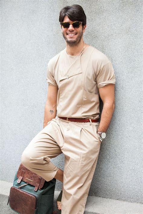 Tonos Nude Y Piezas En Blanco Protagonizan El Mejor Street Style De La Semana De Cara A La Primavera