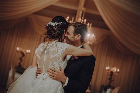 Canciones Para El Primer Baile De Casados Enciendan El Romance